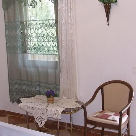 Liget Lakopark Apartmán *