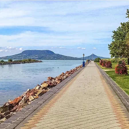 Apartmán Liget Lakopark *